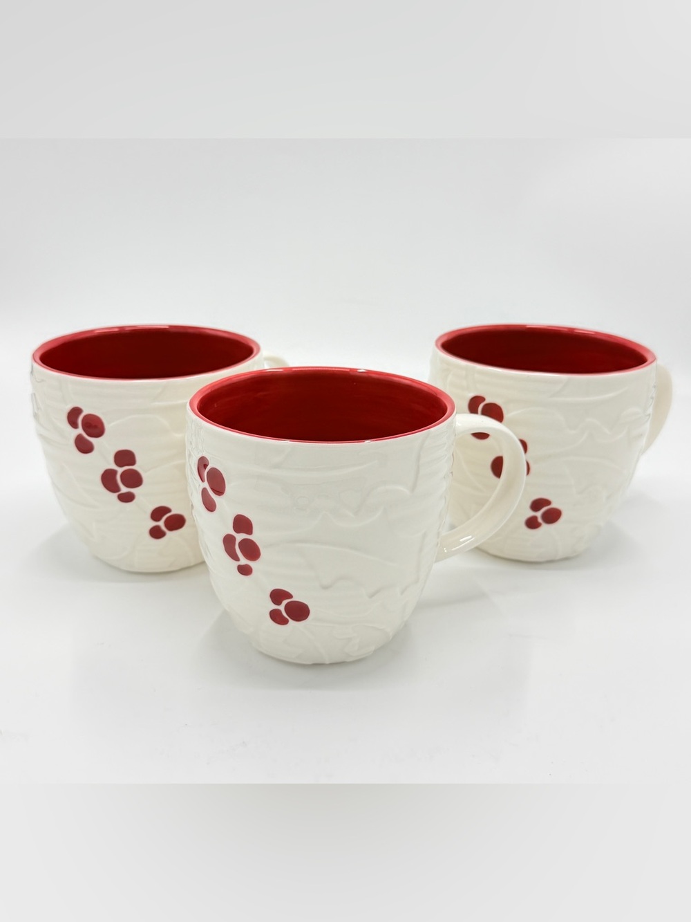 2010 VTG Starbucks Holiday Holly Mugs, set of 3, Excellent condition
